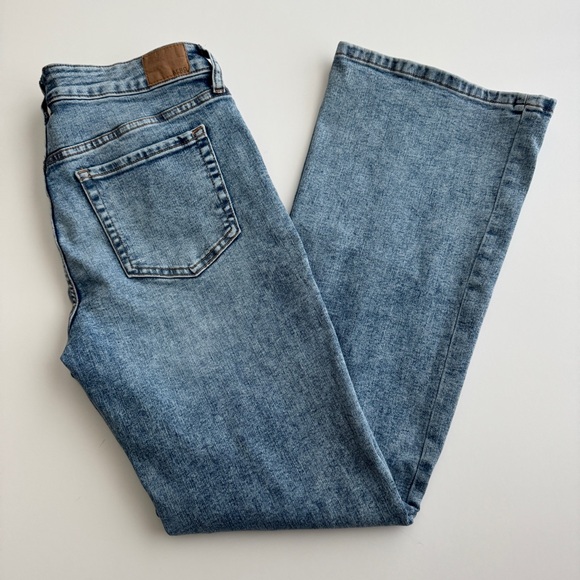 Aeropostale Jeans Womens Size 10R Low Rise 90s Distressed Destroyed Grunge Flare - Picture 1 of 6